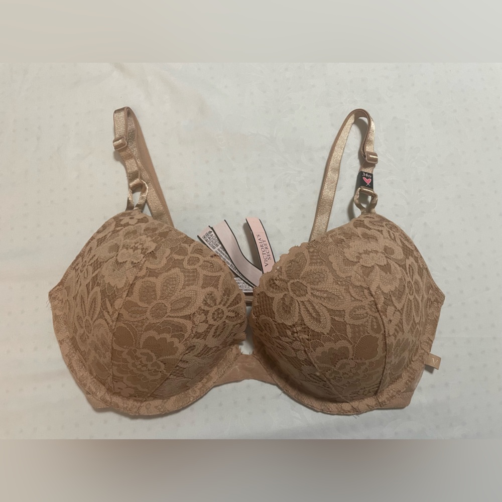 NEW Victoria's Secret 💋 Tan Lace Body Push-Up Bra, size 34D